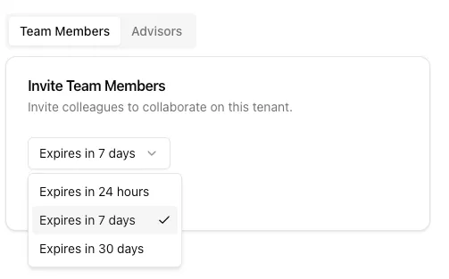 Invite Team Members panel with an Expires in 7 days dropdown showing 24 hours, 7 days, and 30 days options